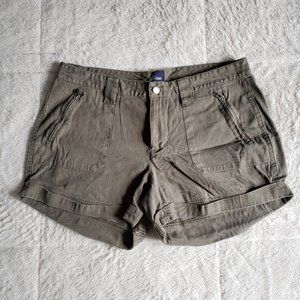 Gap Olive Green Cuffed Shorts